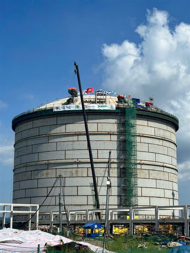 YEN HUNG LIQUEFIED PETROLEUM GAS PORT WAREHOUSE
